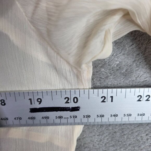 Womens Soft Surroundings Sheer Ivory Blouse Button-Front Long Sleeve Size L - Picture 5 of 7